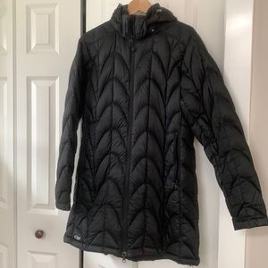 Outdoor Research Aria long black down puffy coat parka